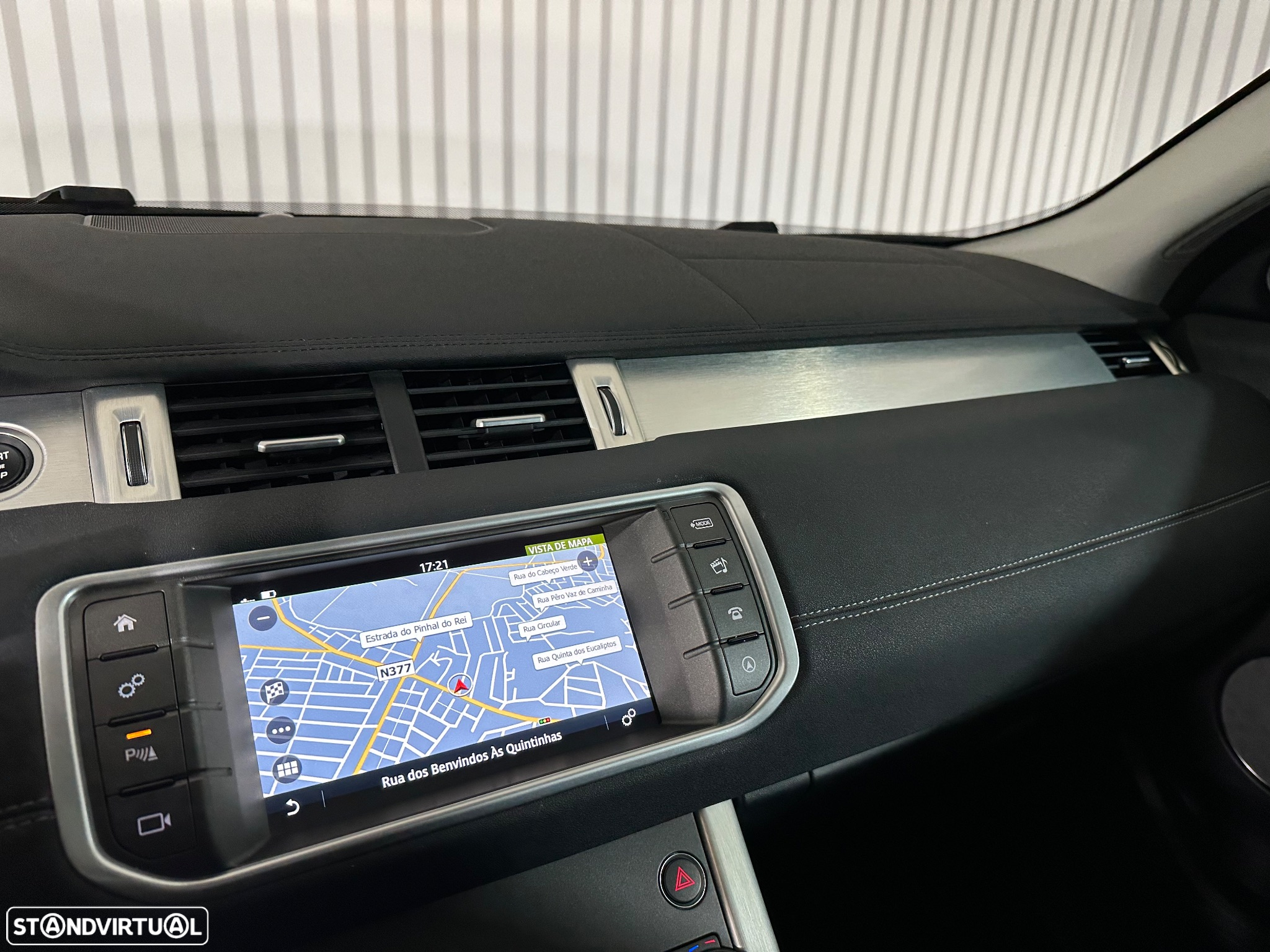 Land Rover Range Rover Evoque 2.0 eD4 SE Dynamic - 16