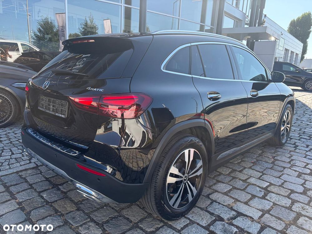 Mercedes-Benz GLA 220 mHEV 4-Matic Progressive 8G-DCT - 6
