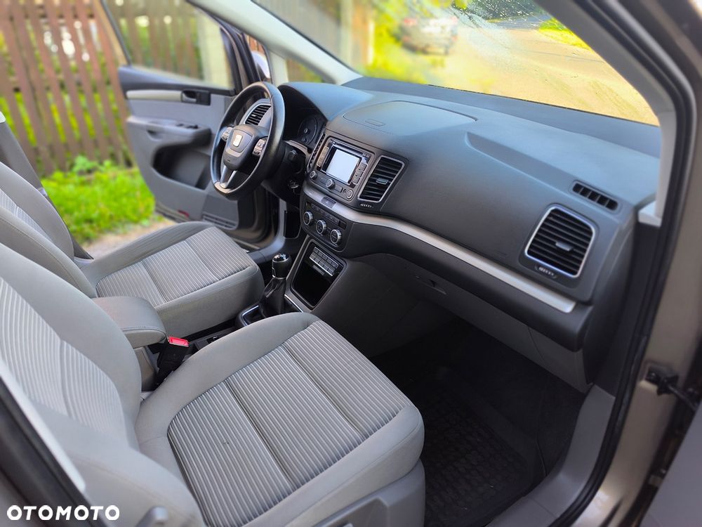 Seat Alhambra 2.0 TDI Start & Stop 4Kids - 31