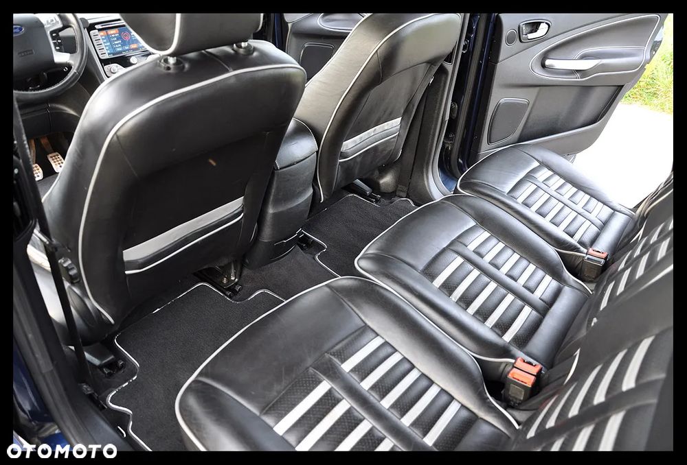 Ford S-Max 2.0 TDCi DPF Platinium X - 26