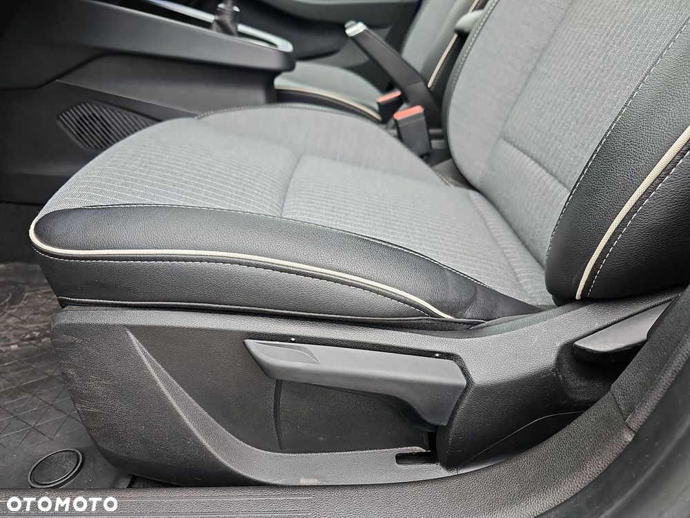 Renault Clio 1.0 TCe Techno - 21