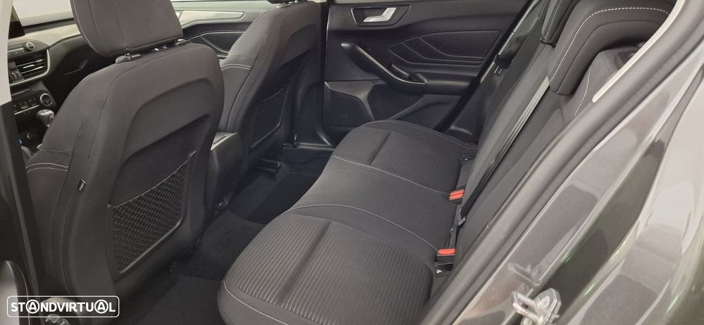 Ford Focus 1.5 TDCi ECOBlue Titanium - 22