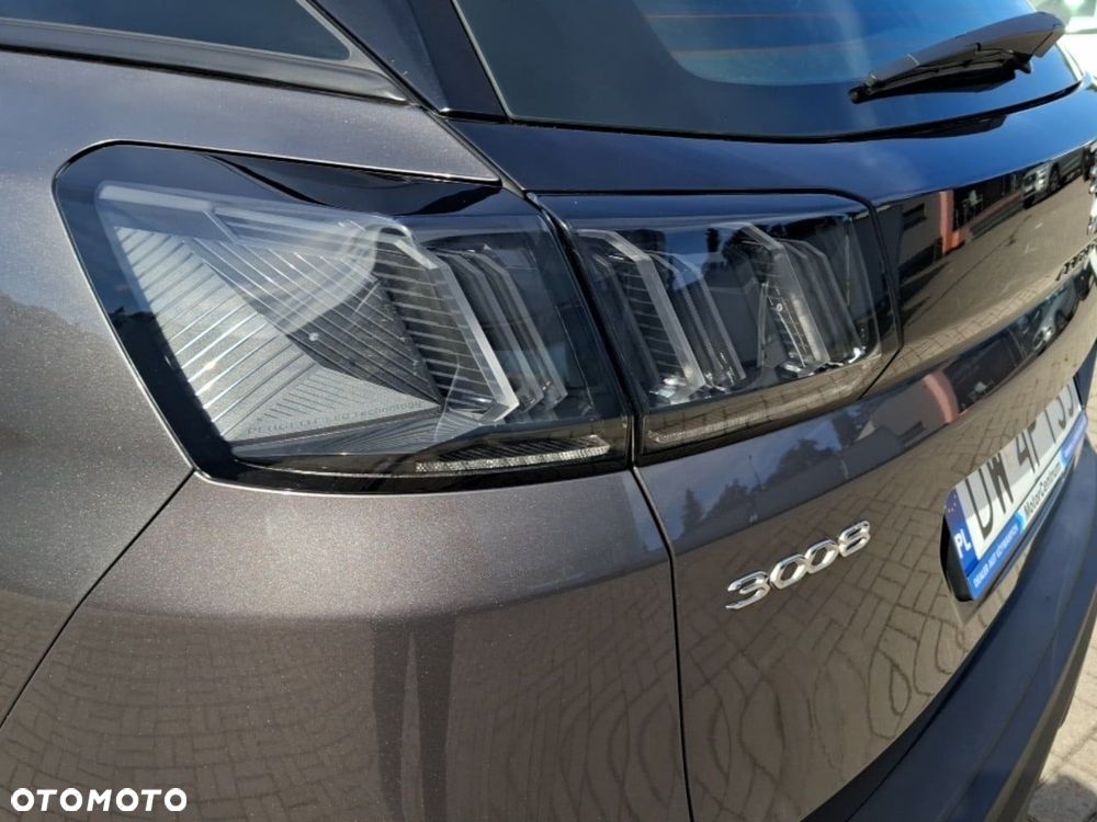 Peugeot 3008 1.2 PureTech Active Pack S&S EAT8 - 17