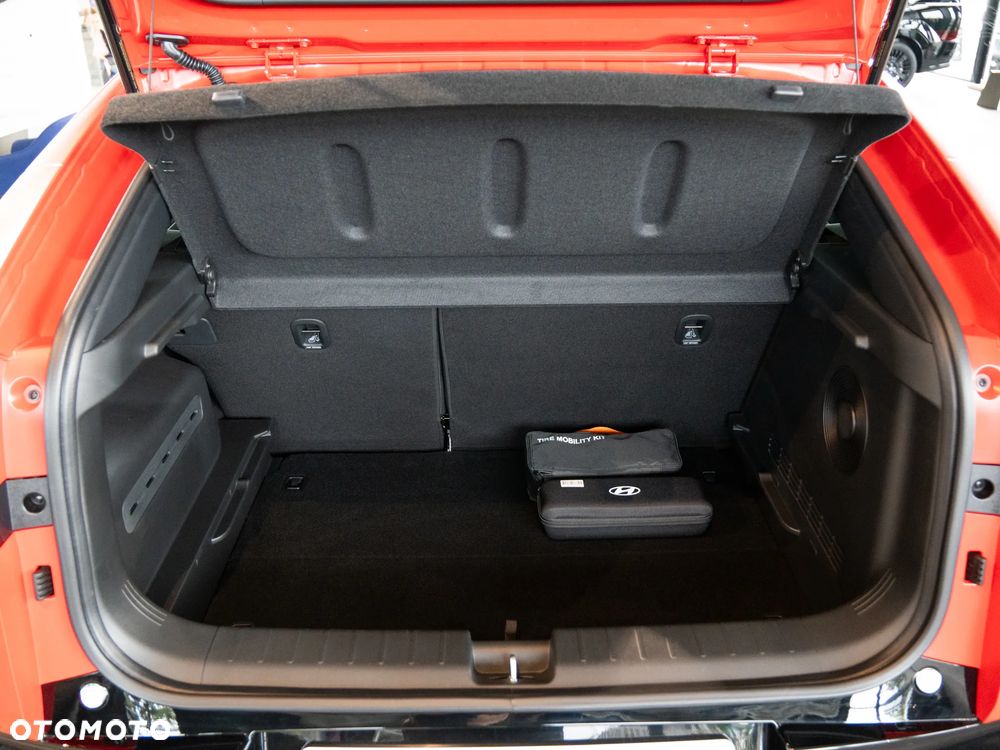 Hyundai IONIQ - 39
