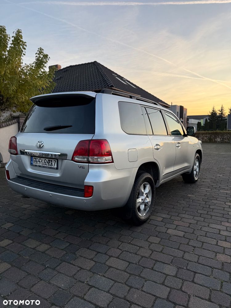Toyota Land Cruiser LC 4.5 V8 D-4D Prestige 7os - 3