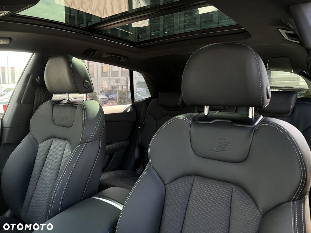Audi Q8 - 25
