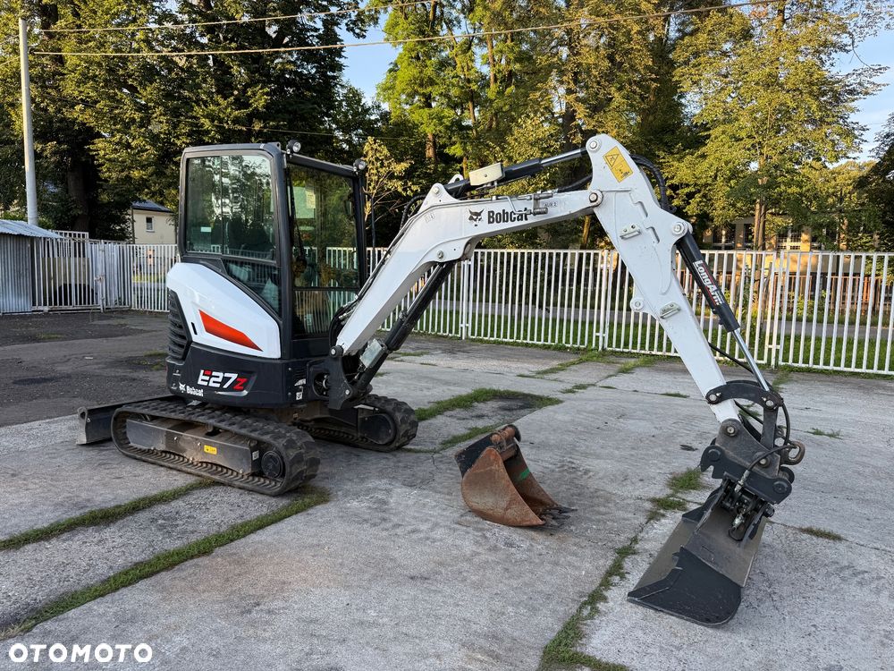 Bobcat Minikoparka E27z - 1