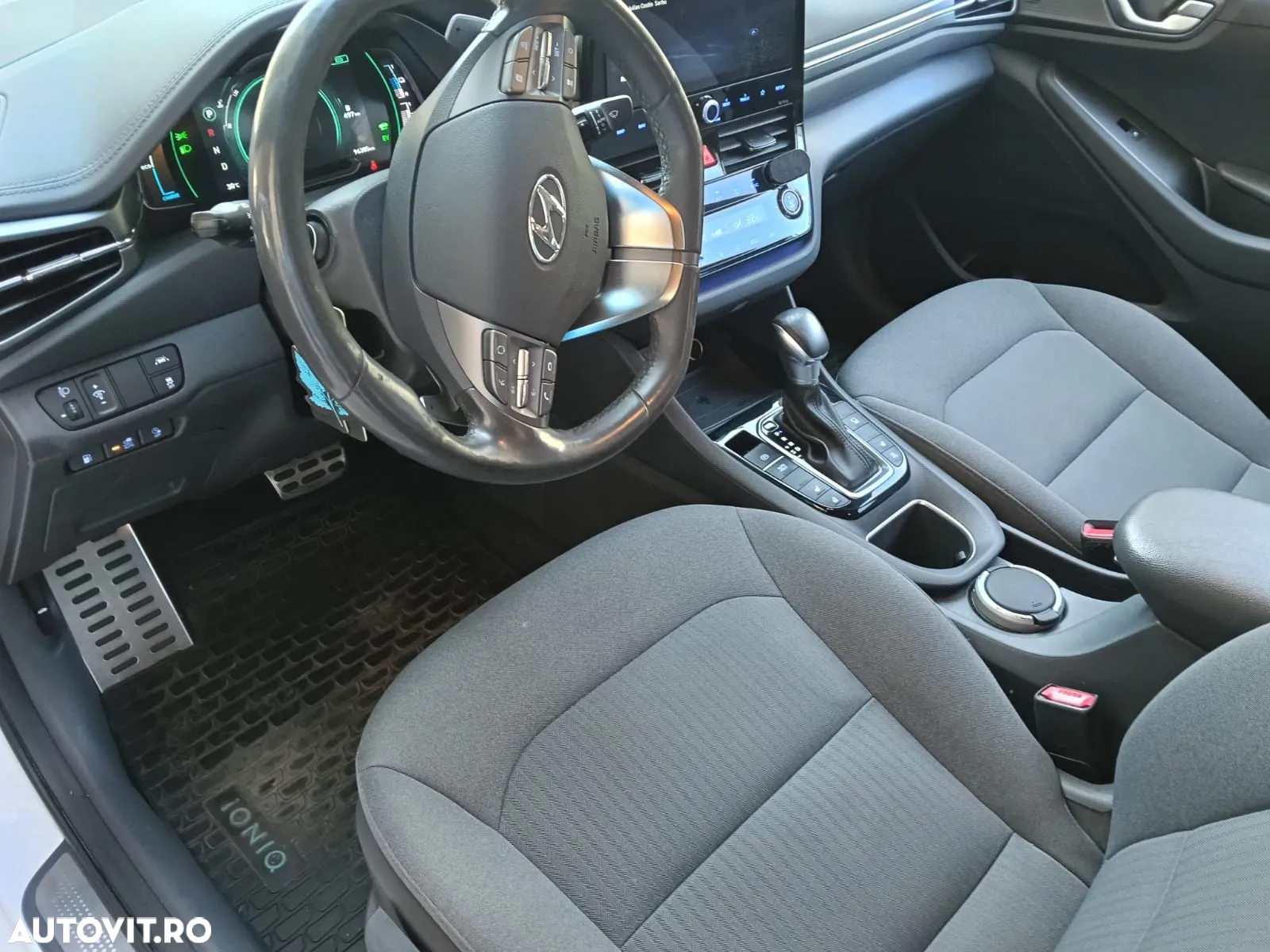 Hyundai IONIQ Plug-In Hybrid 1.6 141CP Exclusive - 6