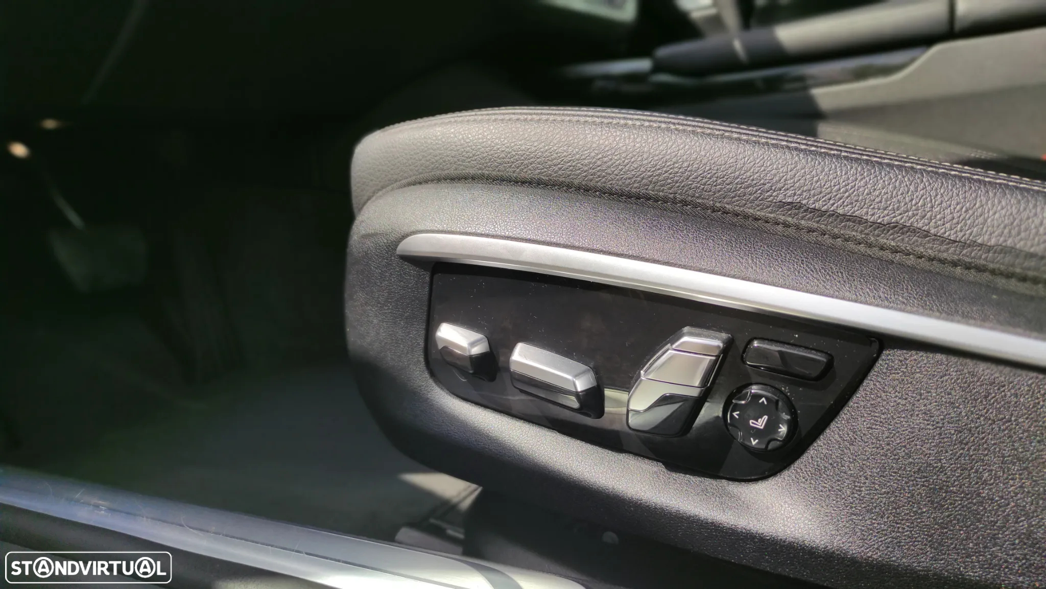BMW 730 d Pack M - 17