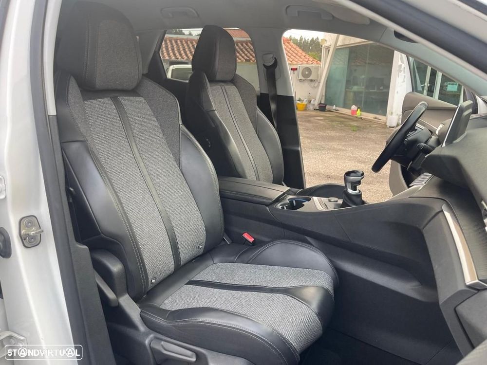 Peugeot 3008 1.6 BlueHDi Allure - 19