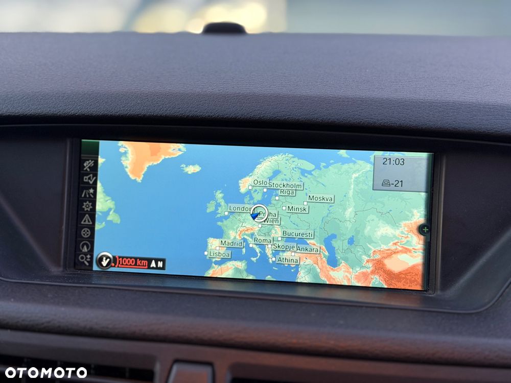 BMW X1 - 28