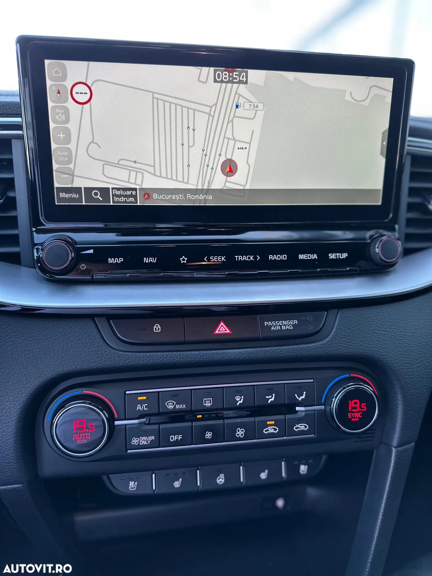 Kia XCeed 1.6 GDI 6DCT PHEV Vision - 11