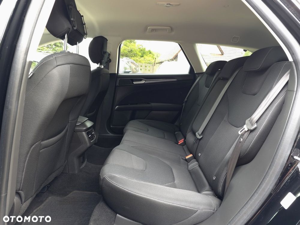 Ford Mondeo 2.0 TDCi Titanium - 10