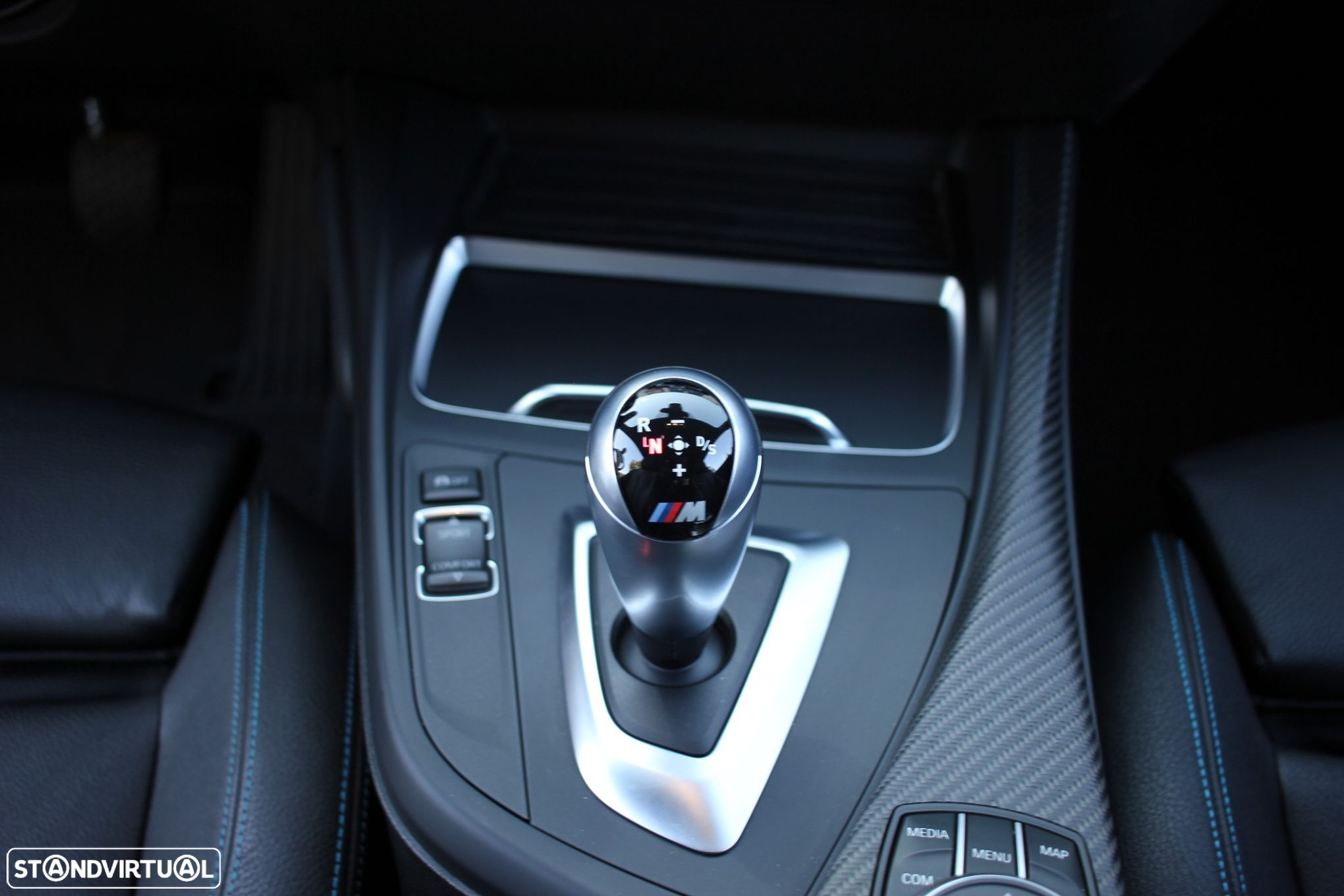 BMW M2 Auto - 25