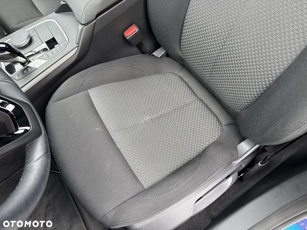 BMW Seria 1 118i Advantage - 16