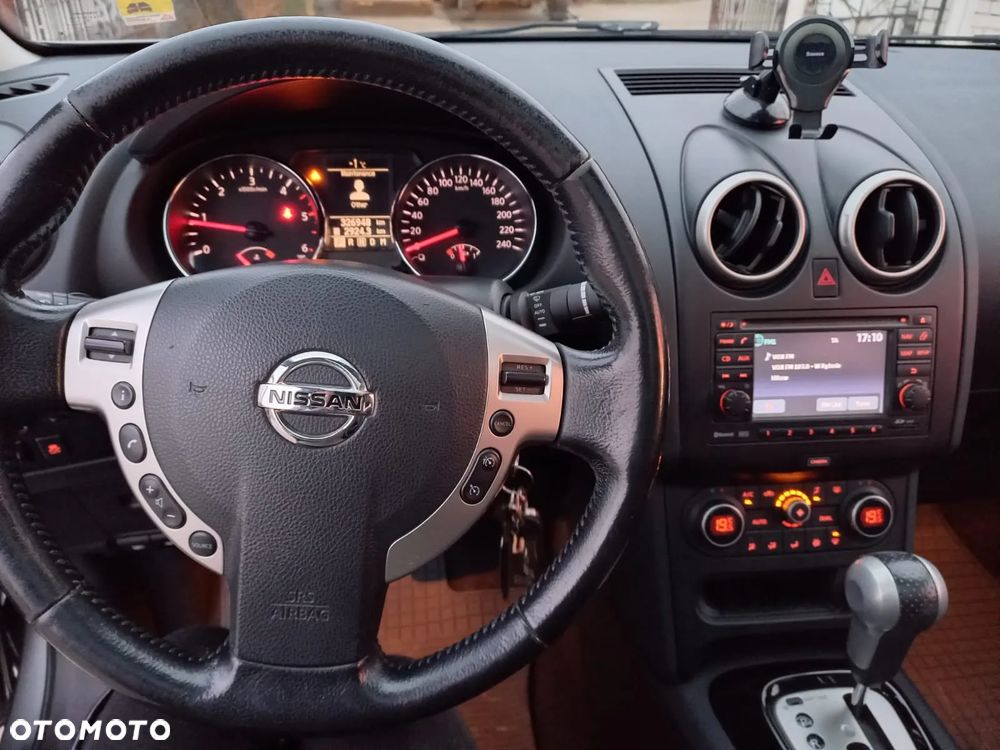 Nissan Qashqai+2 - 11