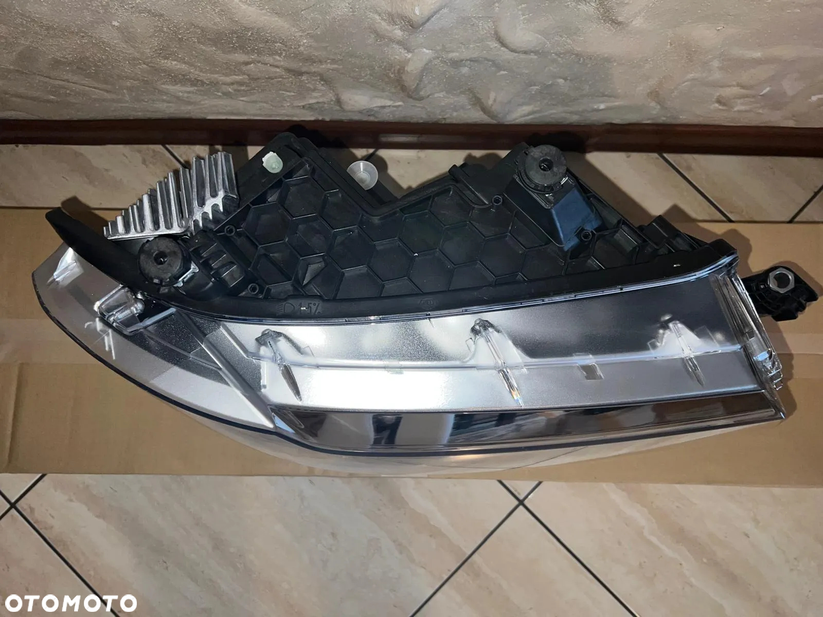 MAN TGE Lampa przednia prawa prawy przód NOWA 7C2941774B 7C2 - 7