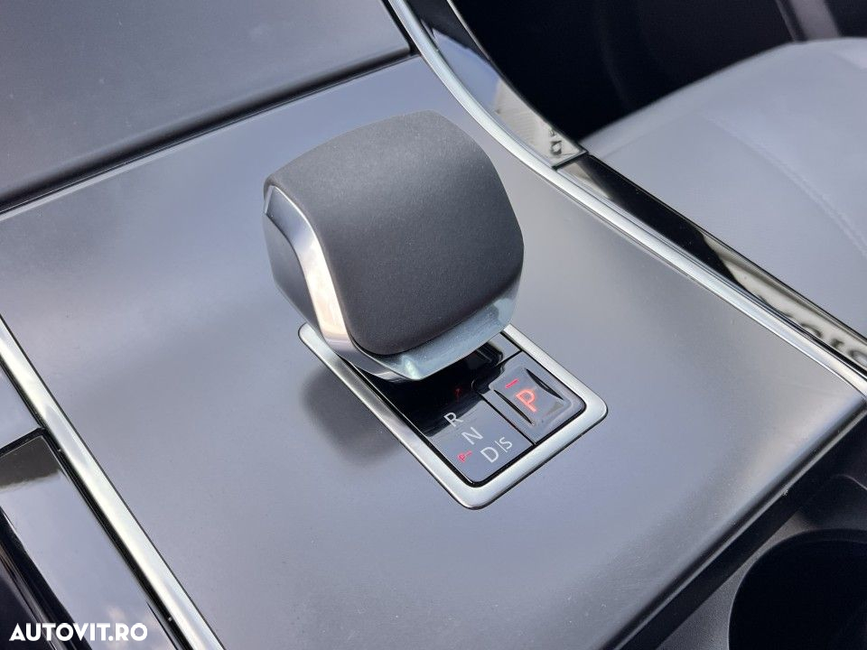 Land Rover Range Rover Velar - 25