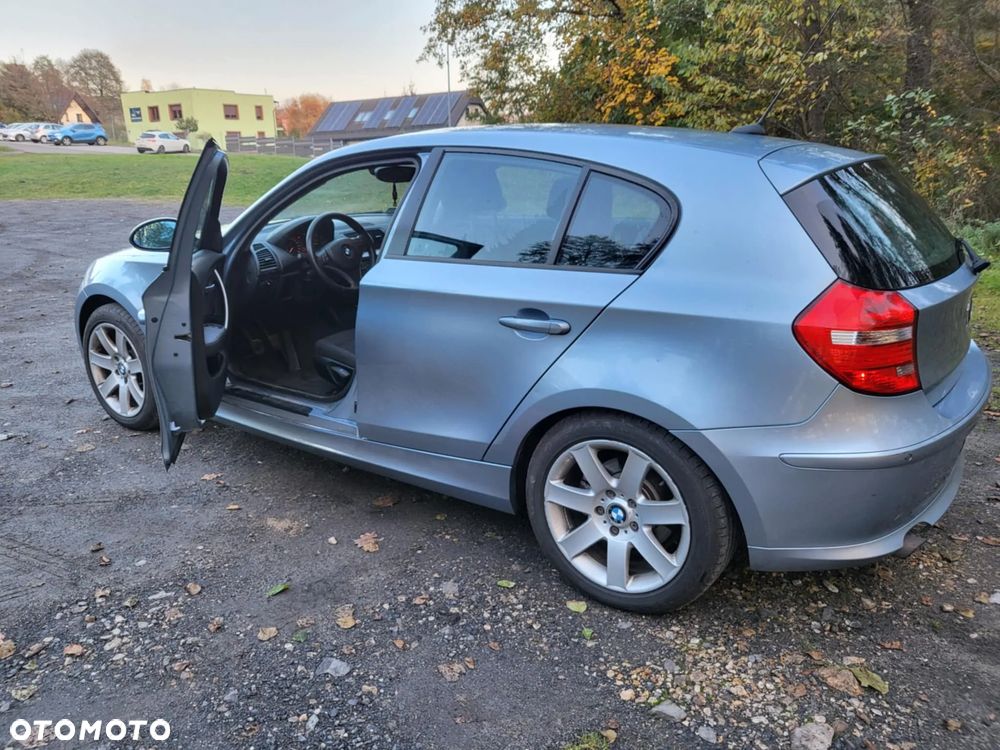 BMW Seria 1 118i - 1