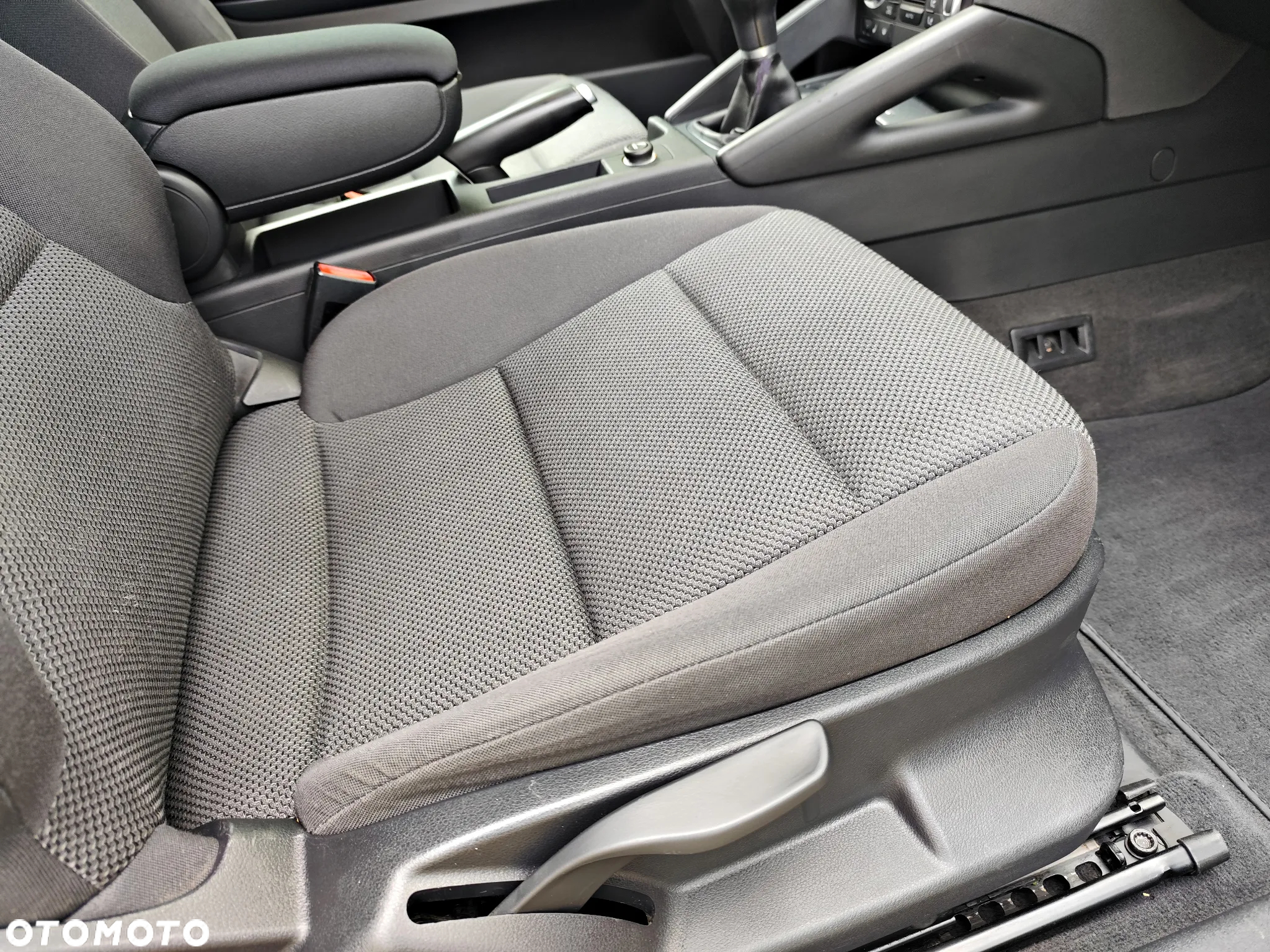 Audi A3 1.6 Attraction - 25