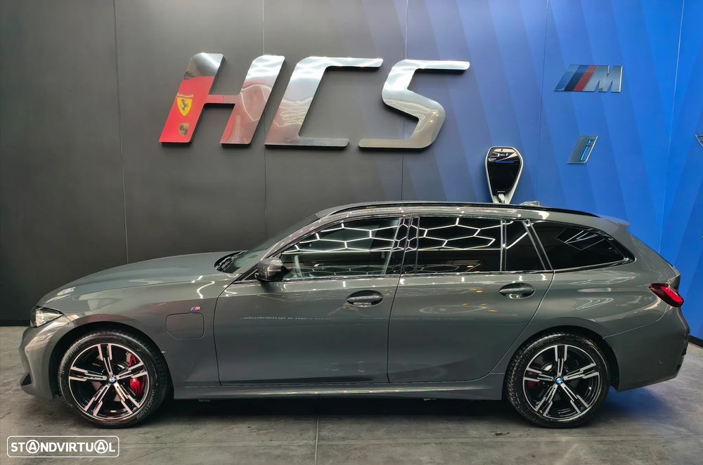 BMW 330 e Pack Desportivo M Pro Auto - 12