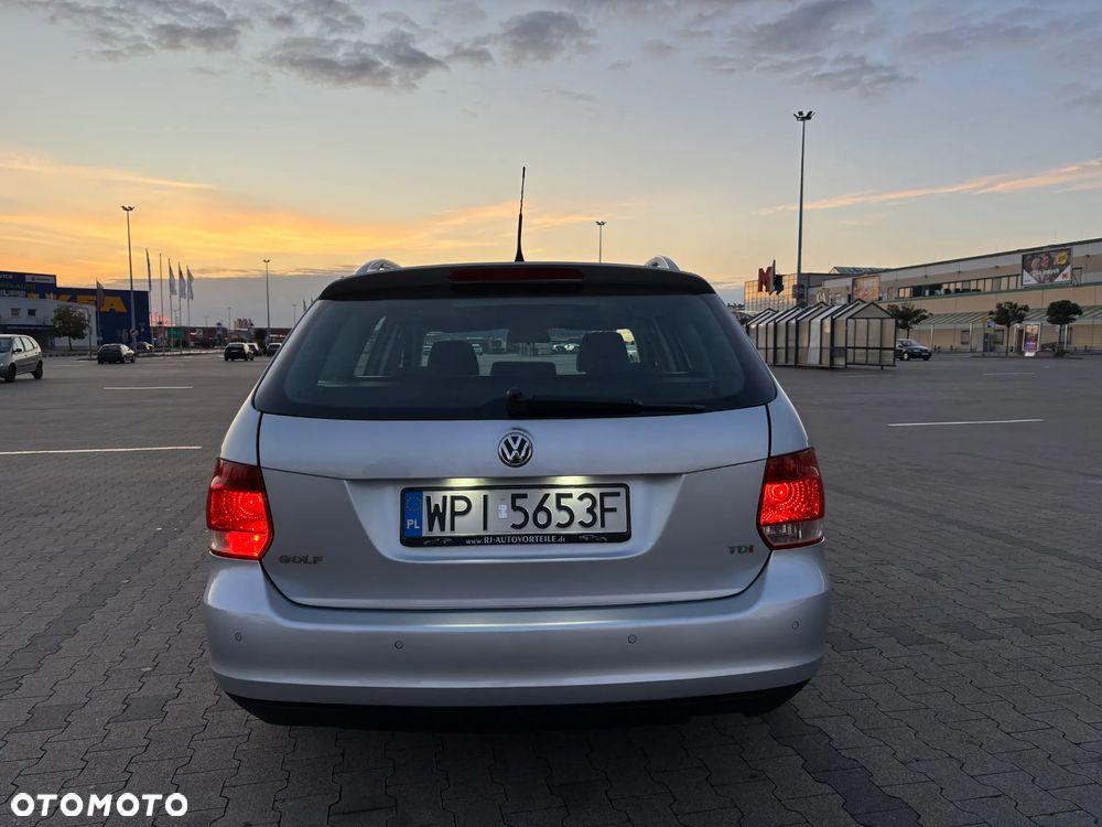 Volkswagen Golf V 1.9 TDI DPF BlueMot Comfortline - 30