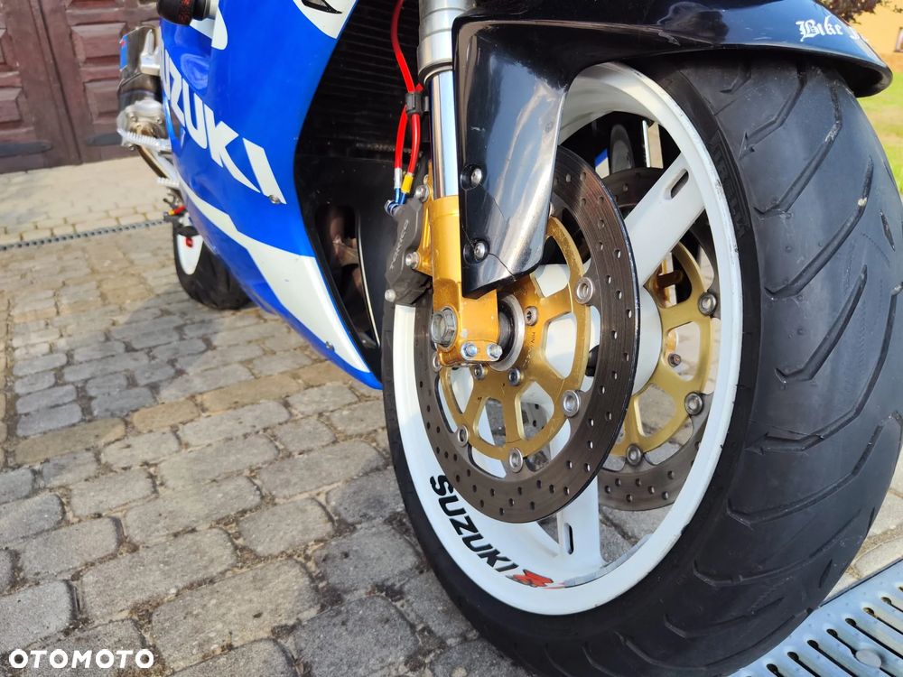 Suzuki GSX-R - 9