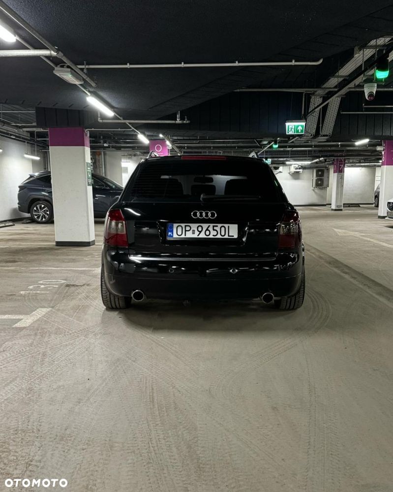 Audi A4 Avant - 2