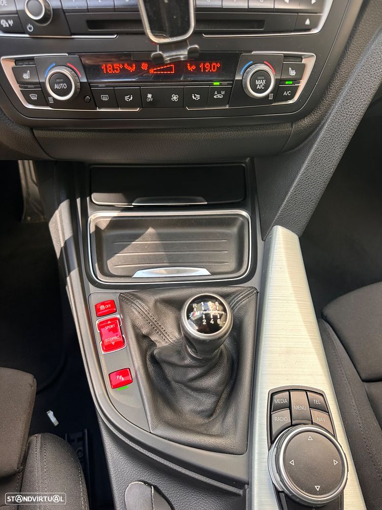 BMW 320 d Efficient Dynamics Edition Sport Line - 18
