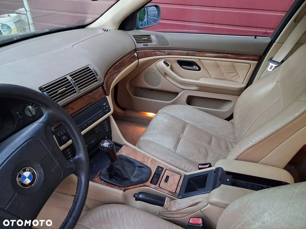 BMW Seria 5 523i - 13