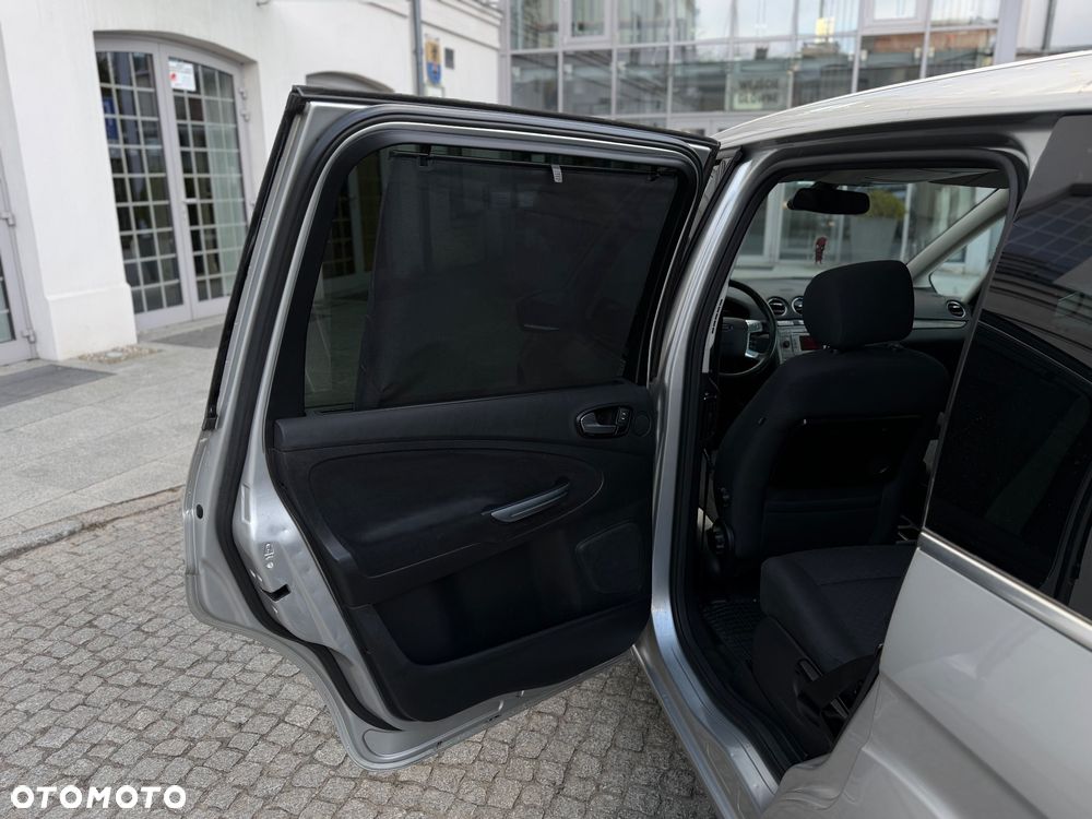 Ford Galaxy 2.0 TDCi Titanium - 18