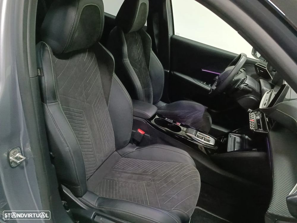 Peugeot 2008 1.5 BlueHDi GT Pack EAT8 - 13