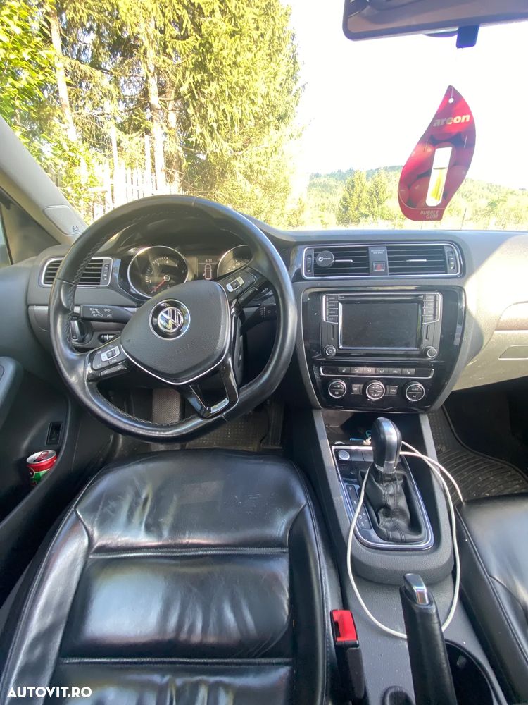 Volkswagen Jetta 1.4 TSI DSG Highline - 17