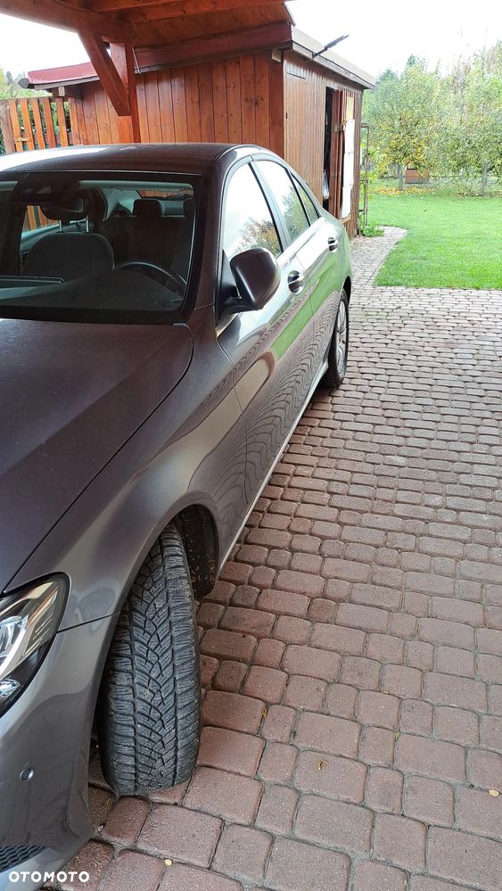 Mercedes-Benz Klasa C 220 d 9G-TRONIC - 11