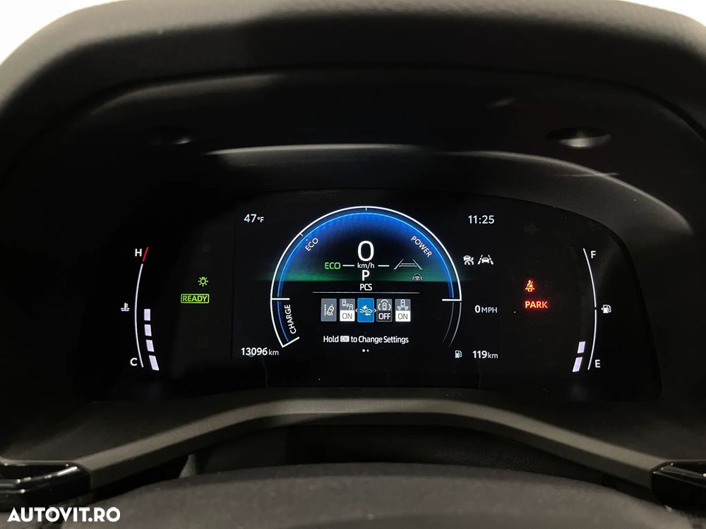 Toyota Camry 2.5 Business - 28