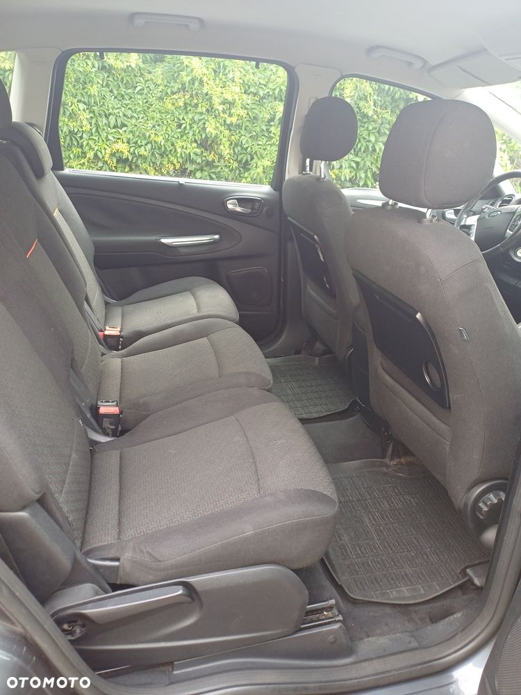 Ford S-Max - 6