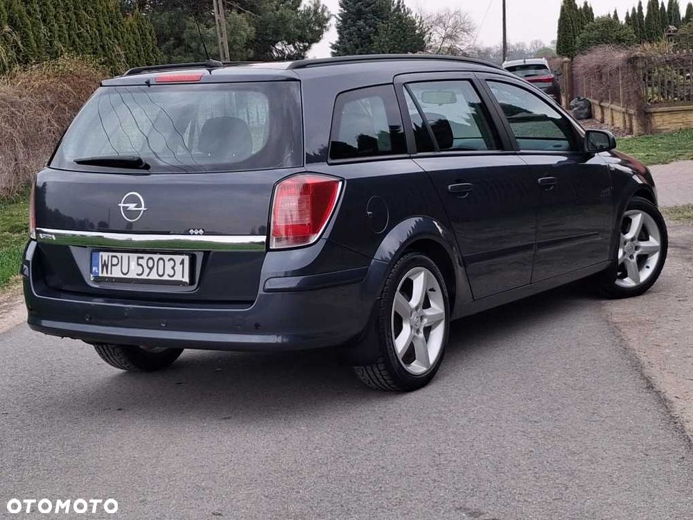 Opel Astra - 2