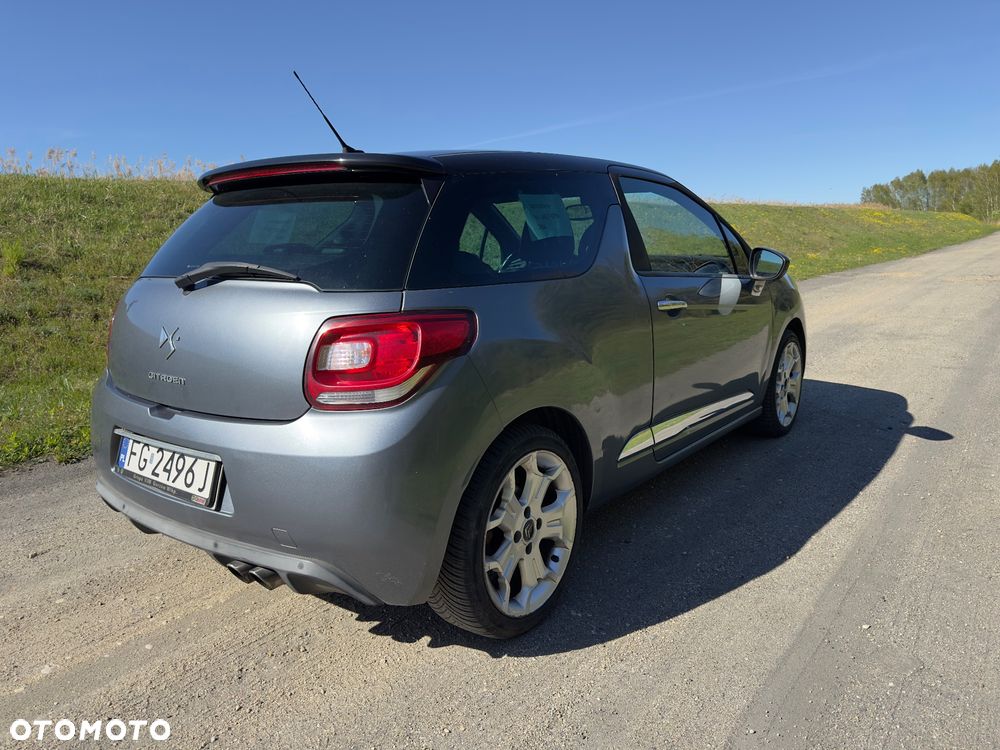 Citroën DS3 1.6 THP SportChic - 4