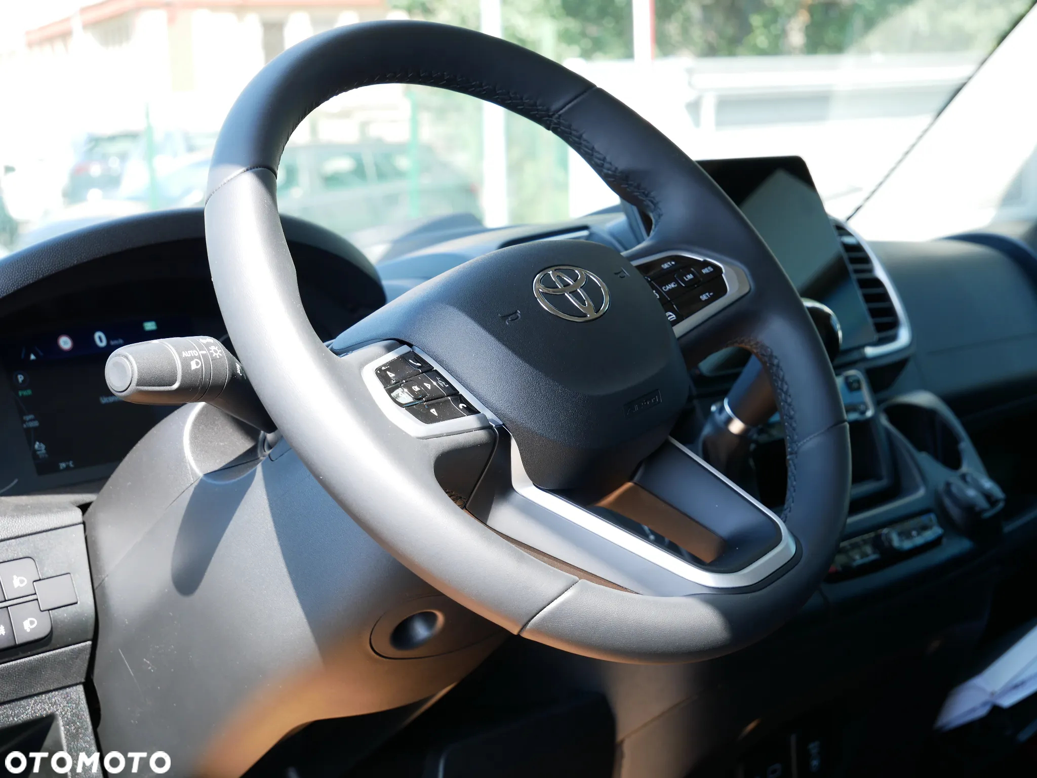 Toyota Proace MAX - 9