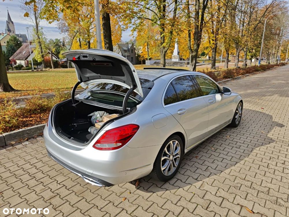 Mercedes-Benz Klasa C 200 Avantgarde - 14