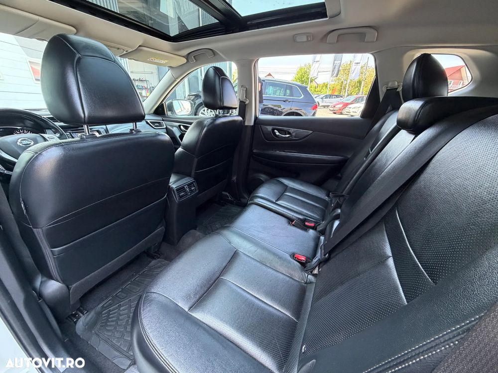 Nissan X-Trail 1.6 dCi Xtronic Tekna - 19