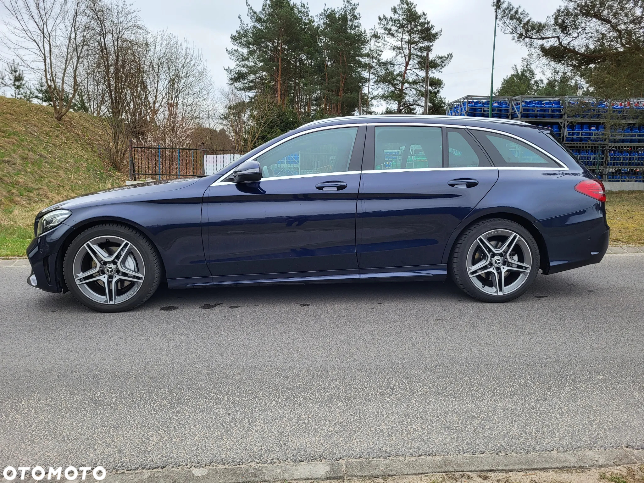 Mercedes-Benz Klasa C 220 d 4Matic 9G-TRONIC AMG Line - 5