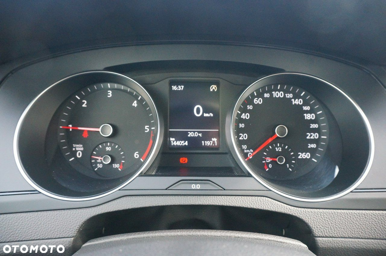 Volkswagen Passat 2.0 TDI EVO Essence - 14