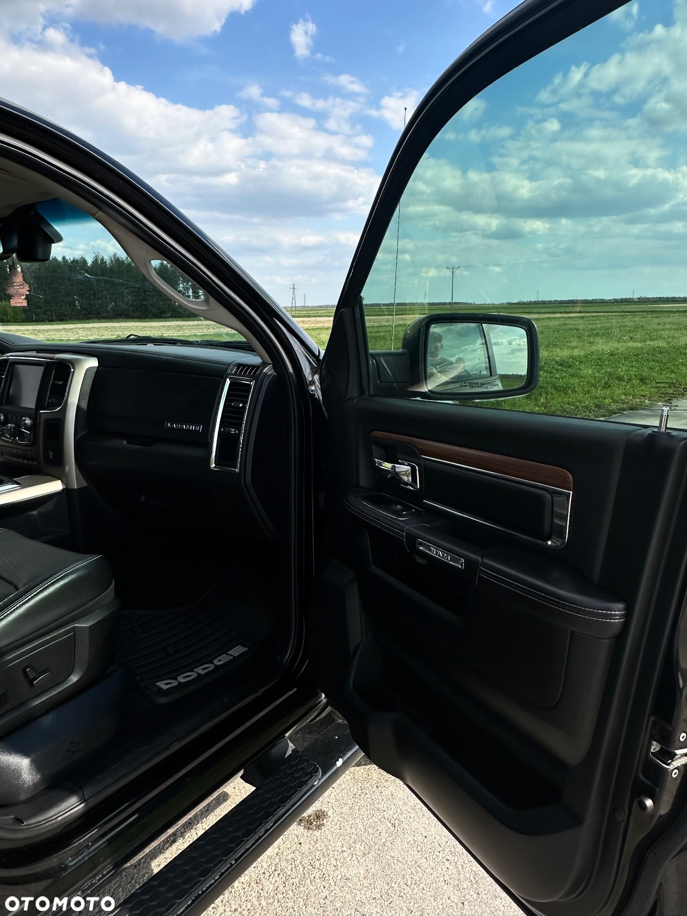 Dodge RAM 1500 5.7 4x4 - 11