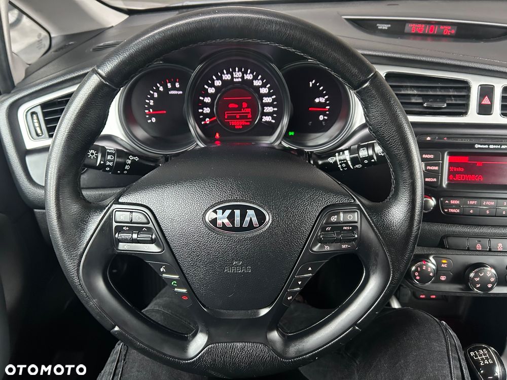 Kia Ceed 1.6 CRDi Smart - 29