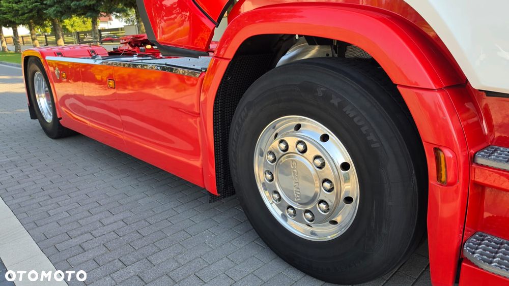 Scania ///V8///S590///2022///RETARDER/// KLIMATYZACJA POSTOJOWA///FULL LED///ALUFELGI///ZABUDOWY MIĘDZYOSIOWE///SKÓRY///WYŚWIETLACZ OBCIĄŻENIA///NAWIGACJA///TV/// STAN BARDZO DOBRY - 11