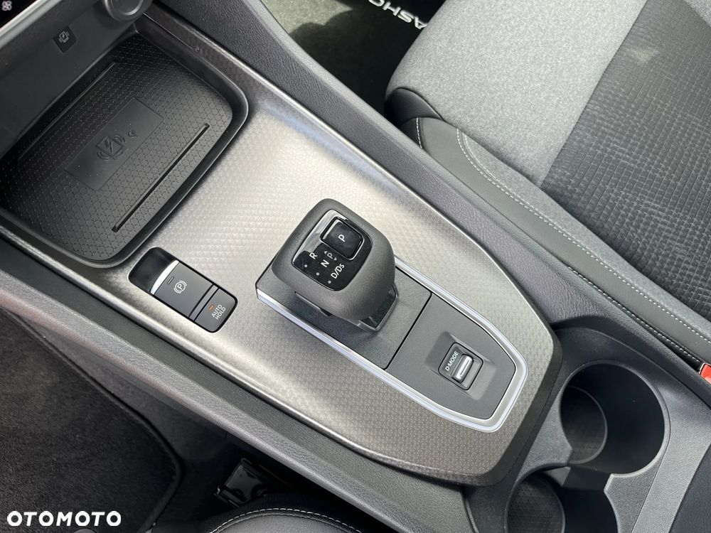 Nissan Qashqai 1.3 DIG-T MHEV N-Connecta Xtronic - 16