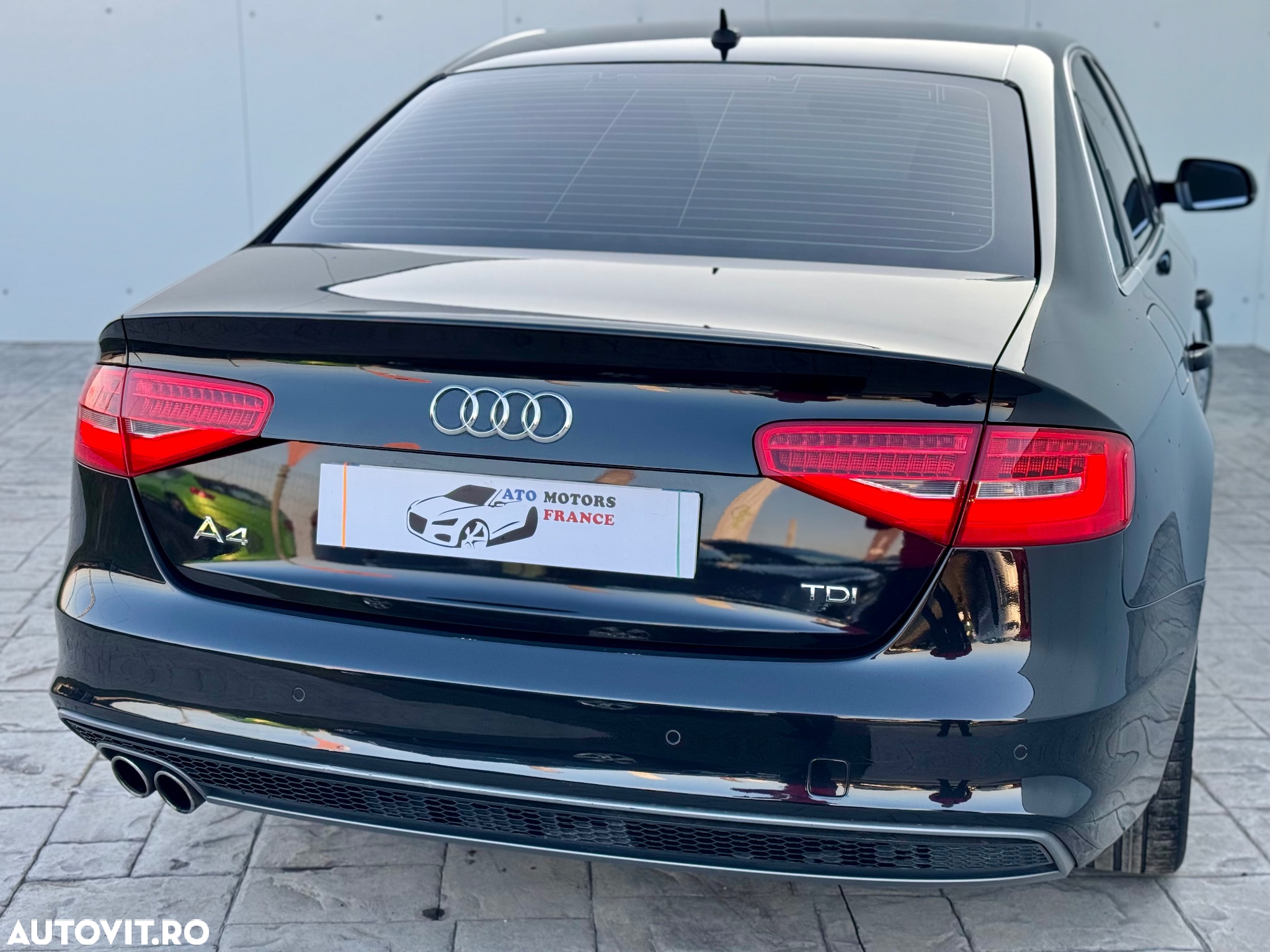 Audi A4 - 4