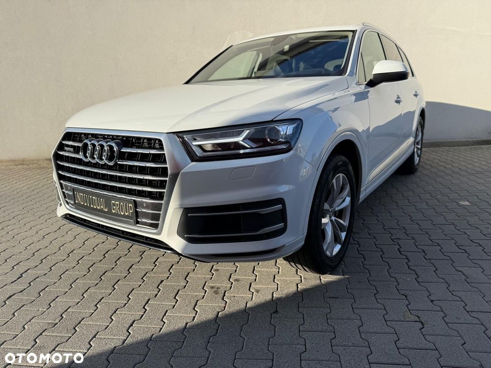Audi Q7 3.0 TFSI Quattro Tiptronic - 1