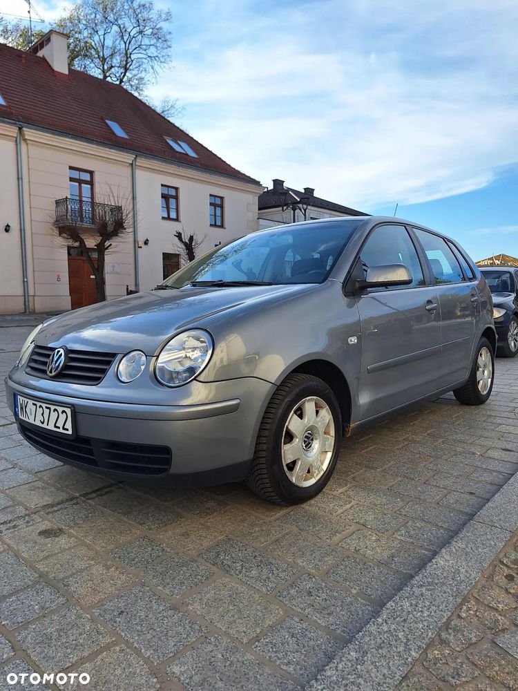 Volkswagen Polo 1.4 FSI Cricket - 1